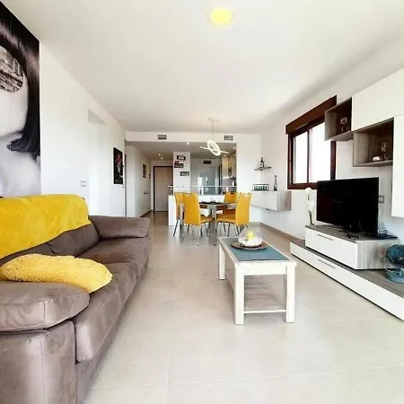 Terrazas Campoamor 아파트